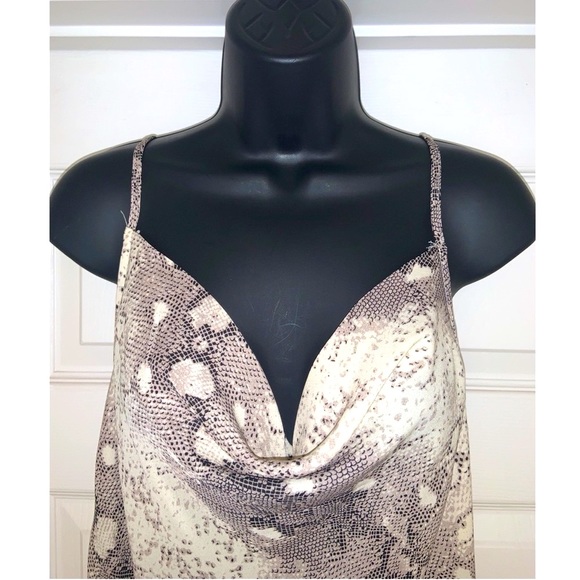 Nasty gal What Difference Does It Snake Cami Top –– NWT - Picture 7 of 16